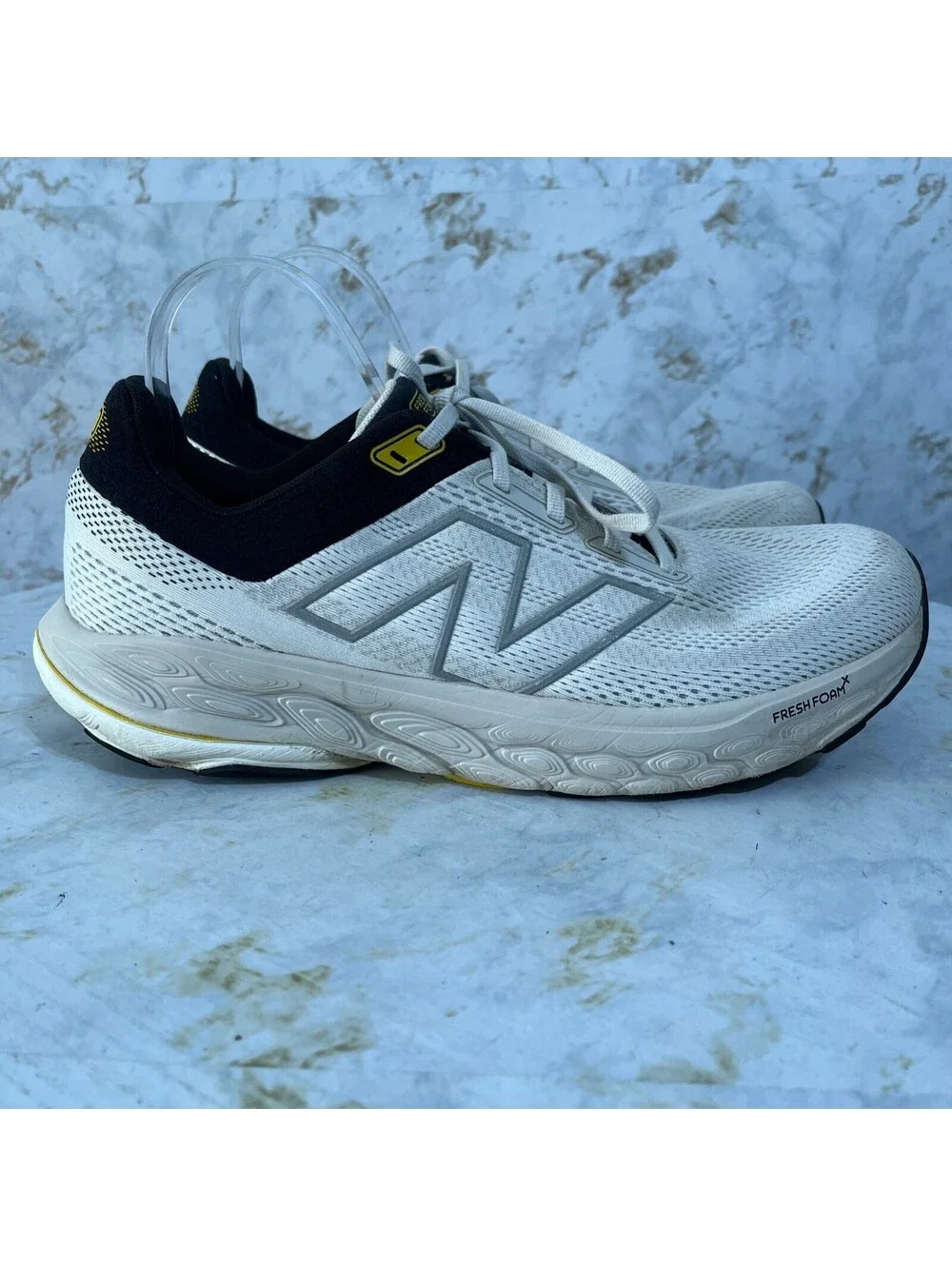 New Balance Fresh Foam X 860v14 Mens Sz 12 Running Shoes White Athletic Sneakers